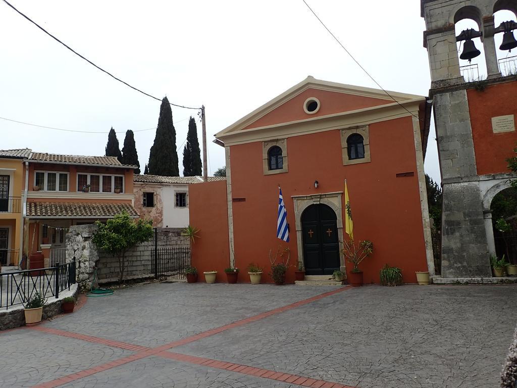 Summer Cottage Sinarádes Exterior photo